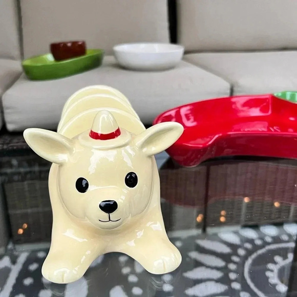 NEW Rae Dunn TACO Stand/Holder adorable ceramic Chihuahua with cute sombrero - Picture 4 of 12